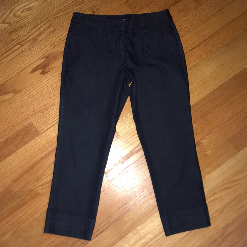 Deep Blue Cuffed Denim Capris. New York & Co. Sz 2